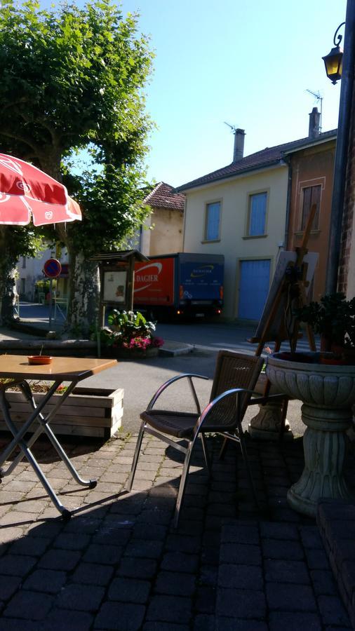 Le Pic Boeuf Hotel Manthes Esterno foto
