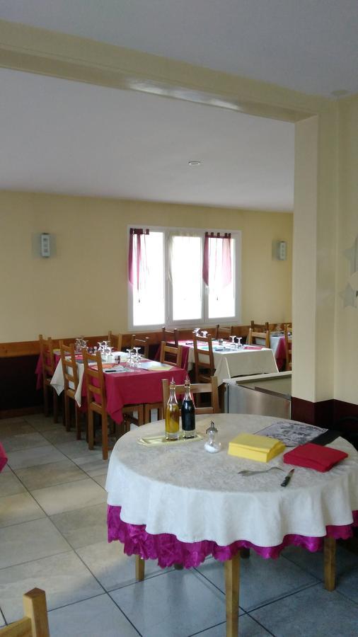 Le Pic Boeuf Hotel Manthes Esterno foto